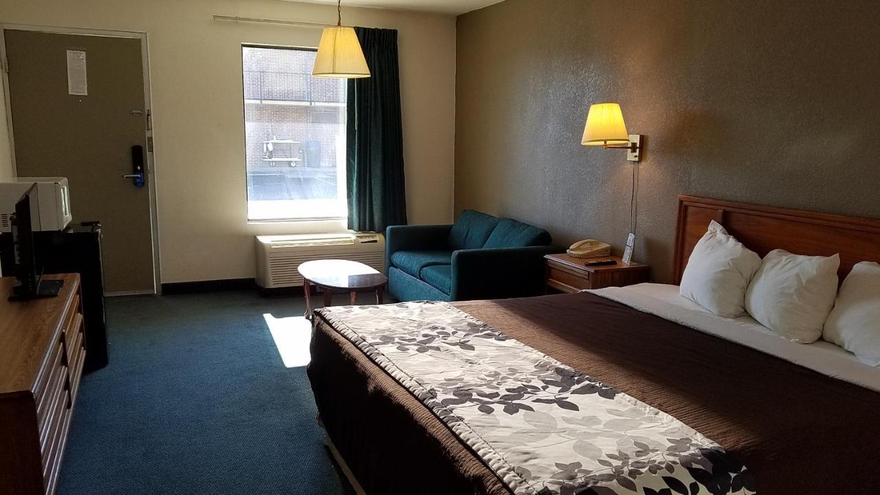 Travelers Inn & Suites Самтер Экстерьер фото